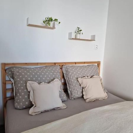 Apartman V Meste Bratislava Buitenkant foto